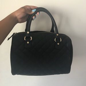 Black Quilted Handbag 🕶